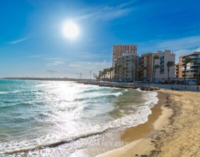 Torrevieja Centre Apartment 100m to Beach